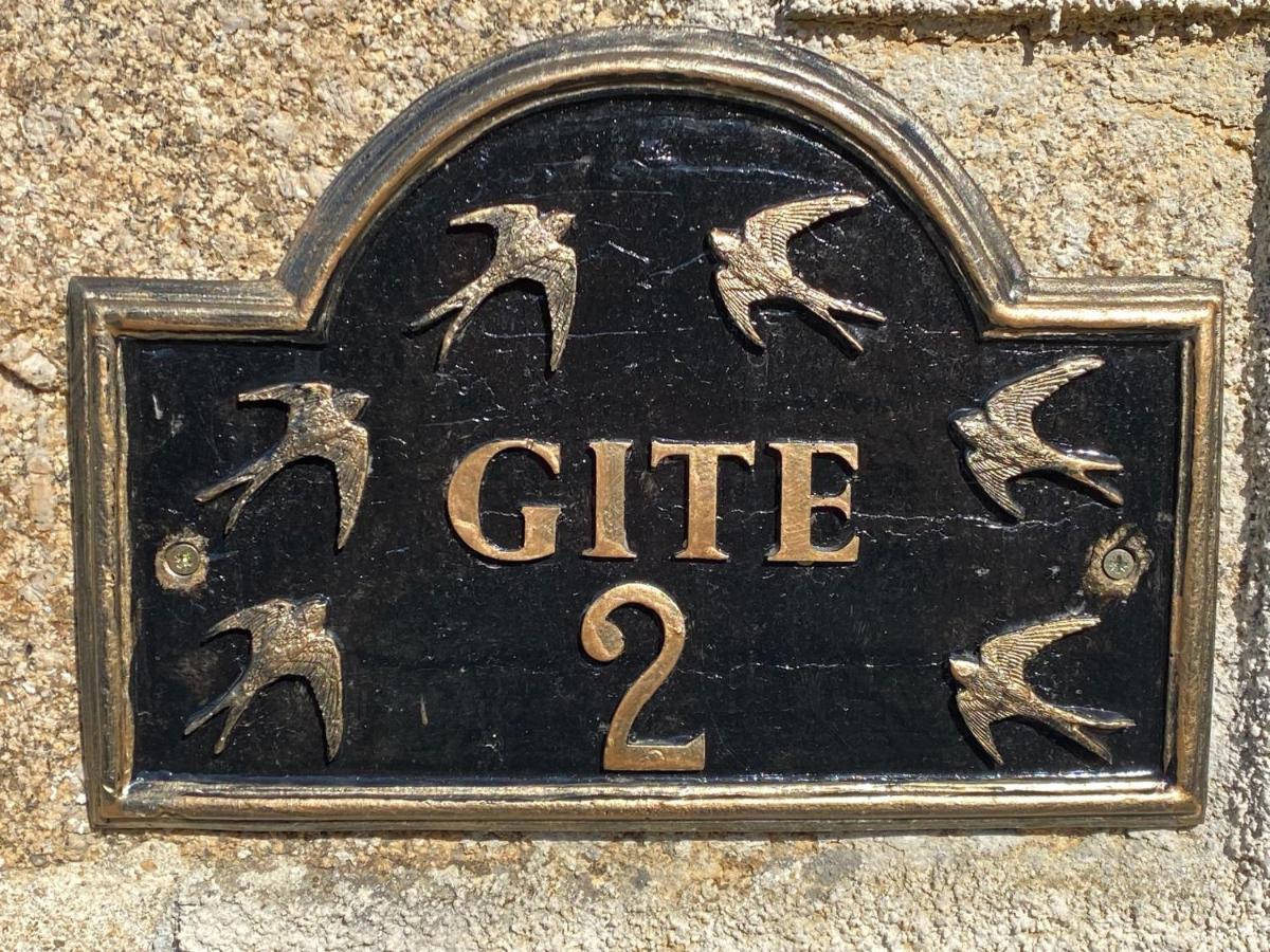 Maison Hirondelles Gites Mezieres-sur-Issoire Eksteriør billede